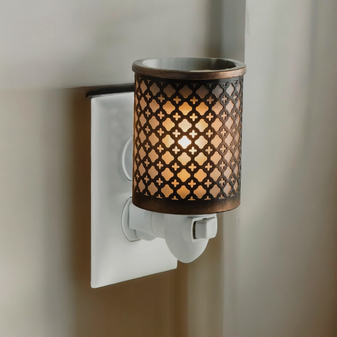 Pluggable Wax Warmer - Morrocan