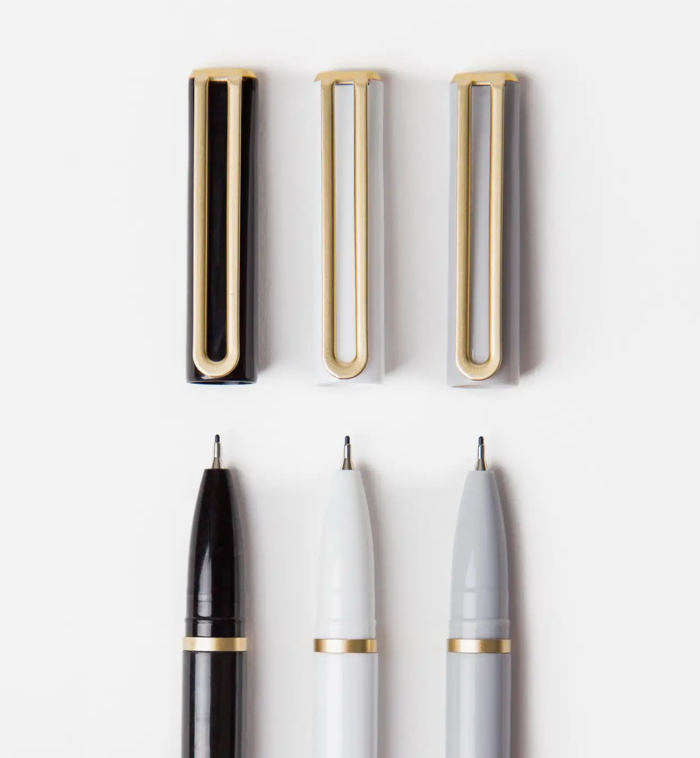 STORE: Classic Chic Felt Pin Set